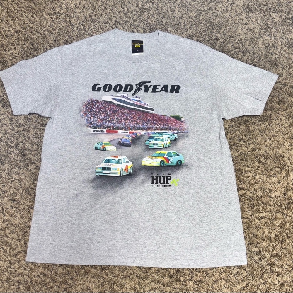 GoodYear Short sleeve Graphic tee